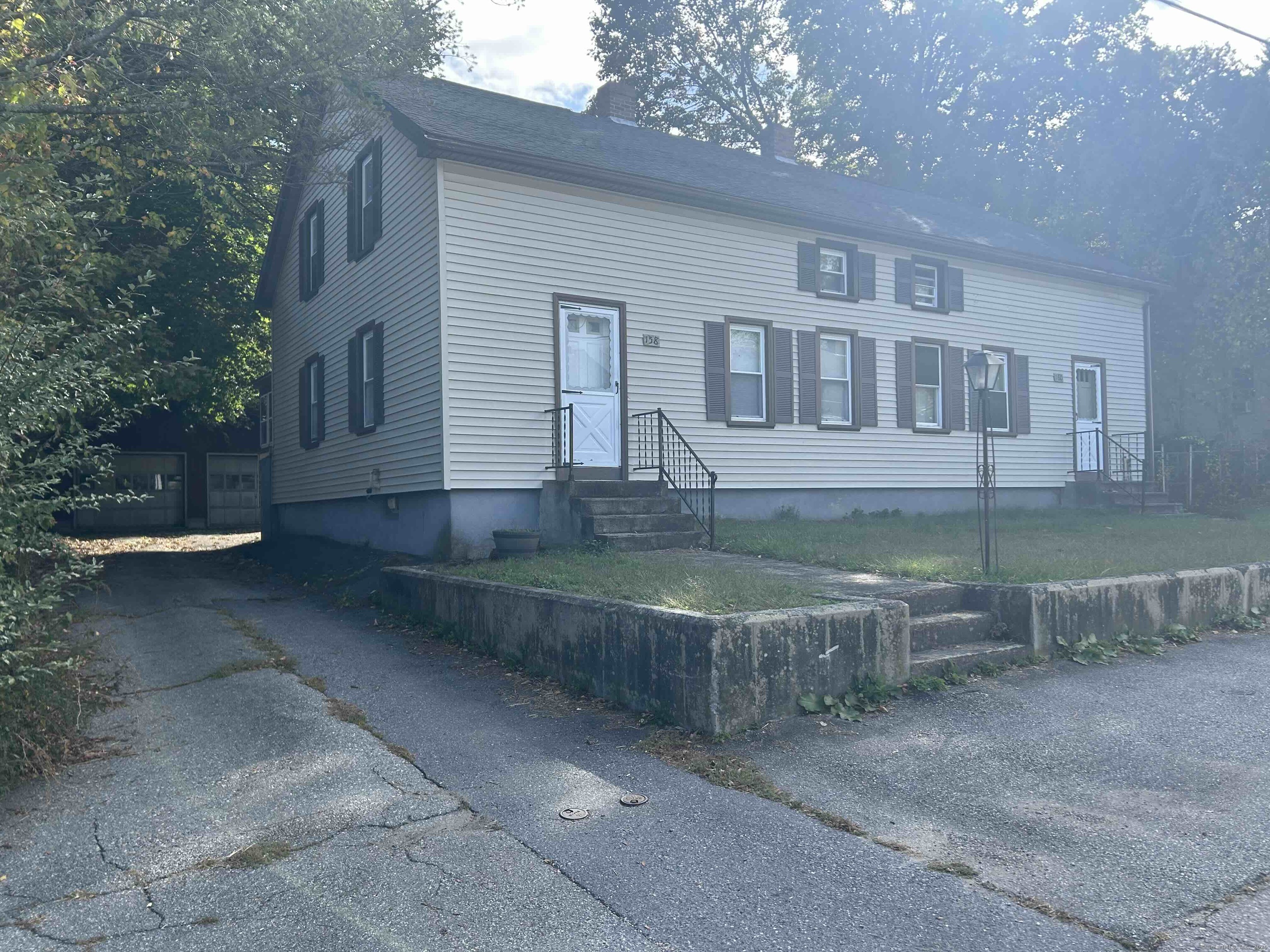 158 South Walnut Street