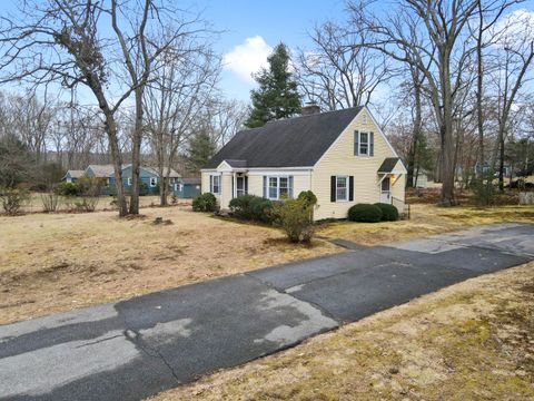 A home in Killingly