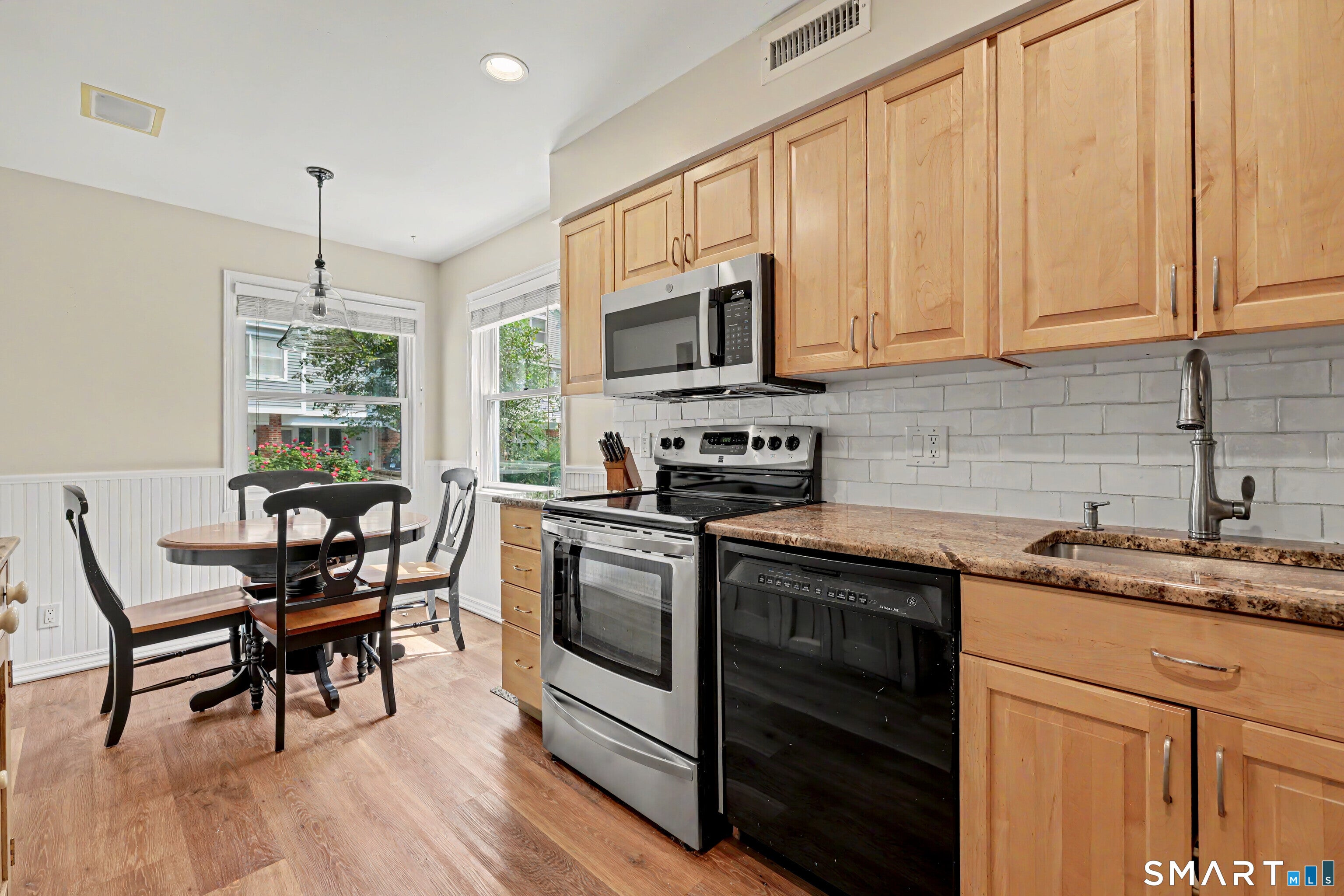351 Pemberwick Road 503