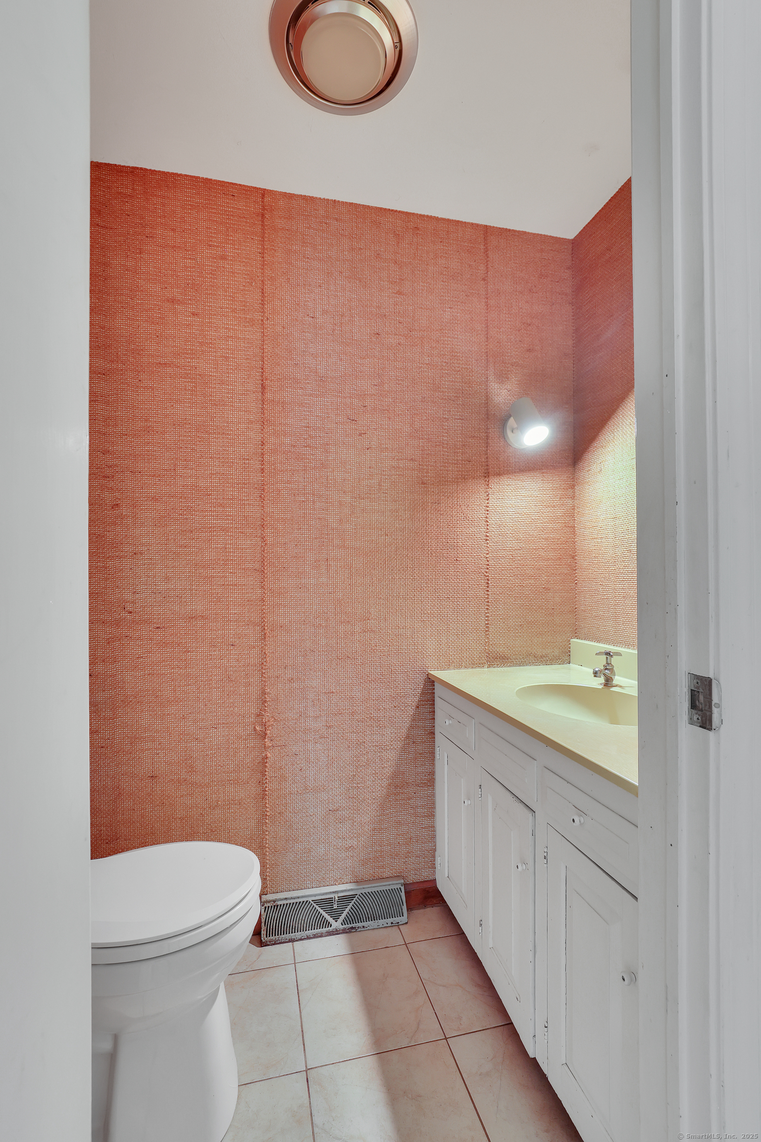 17 Adorno Drive, Portland, Connecticut image 13