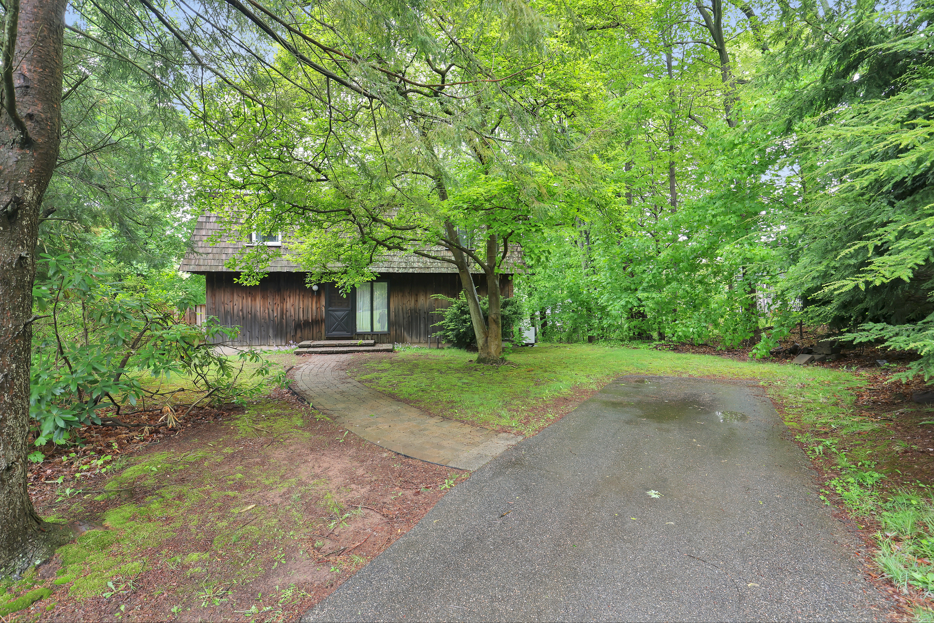 17 Adorno Drive, Portland, Connecticut image 2
