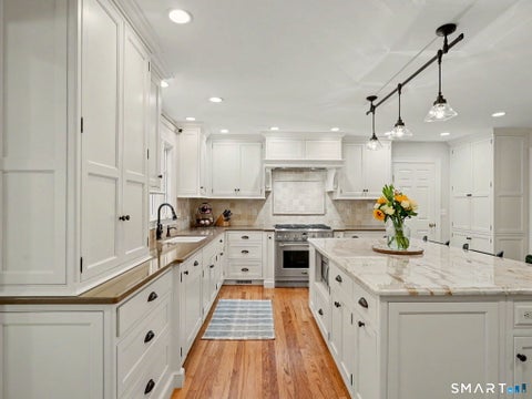 Tiny photo for 10 Edgewood Road, Darien, CT 06820 (MLS # 24217789)