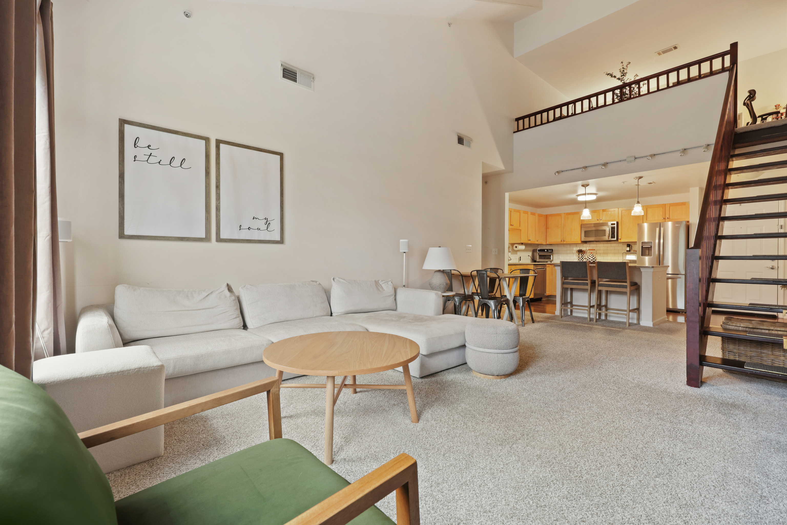 25 Adams Avenue 411