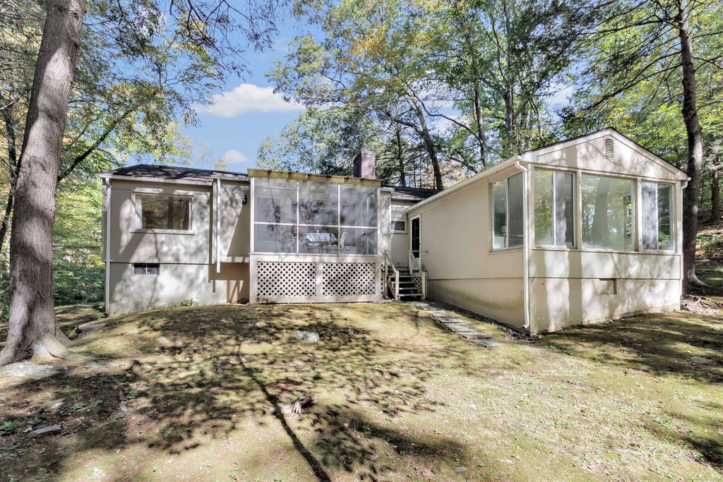 Photo of Greenwich, CT 06831 (MLS # 24132338)