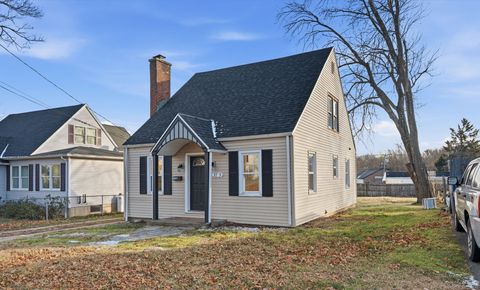 Tiny photo for 37-1/2 South Street, Vernon, CT 06066 (MLS # 24144223)