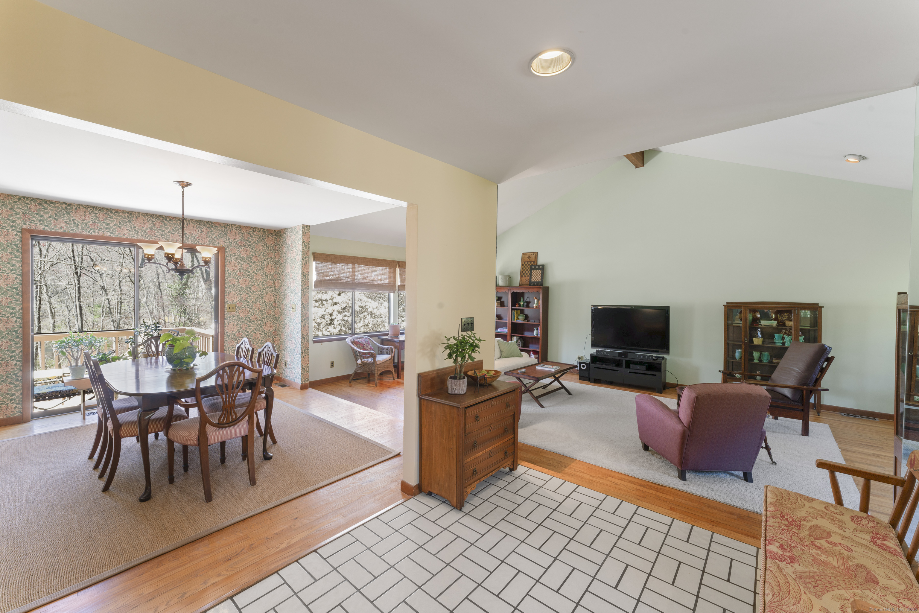 77 Blackberry Drive, Stamford, Connecticut image 15
