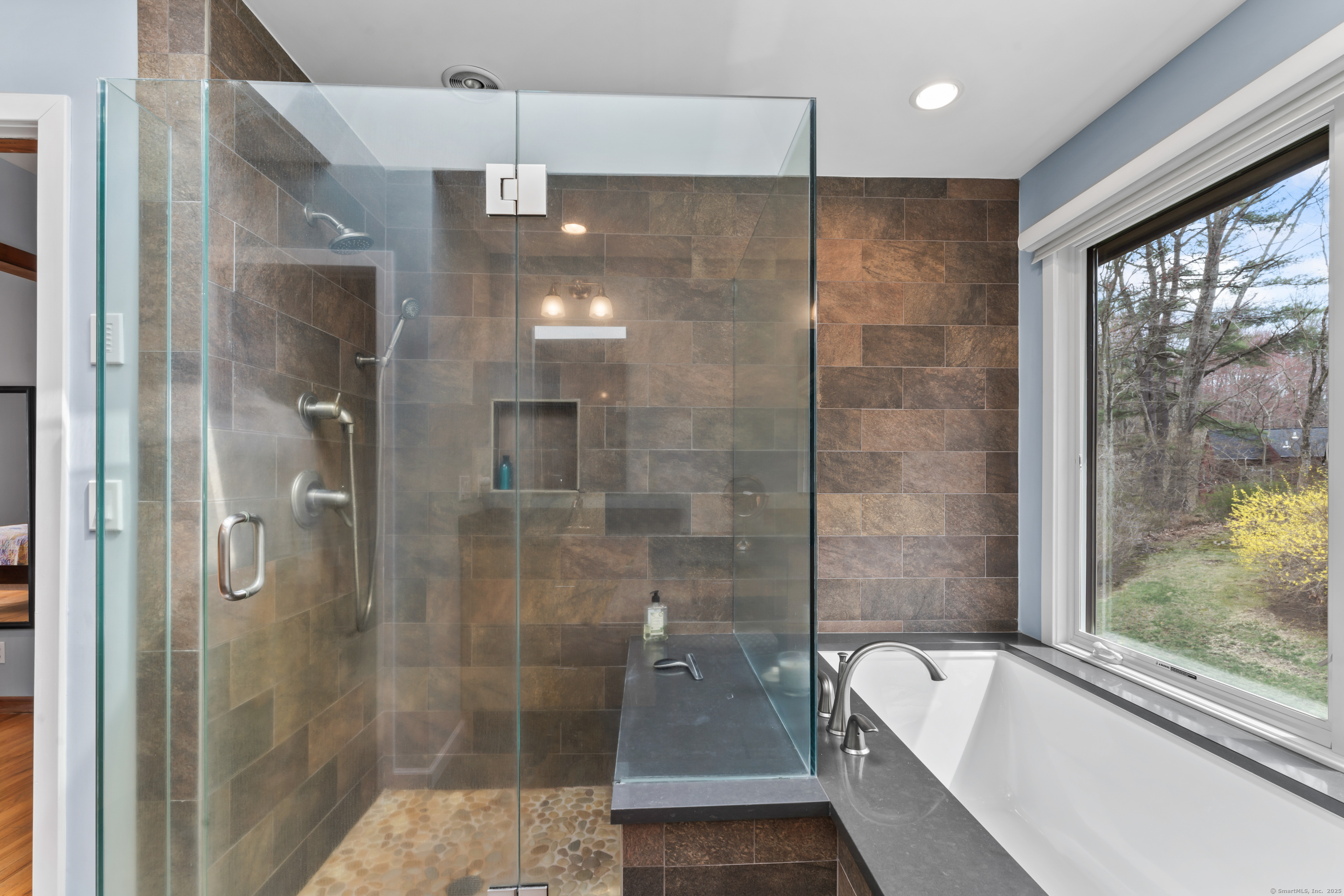 77 Blackberry Drive, Stamford, Connecticut image 28