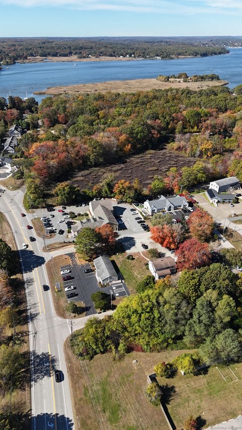 Photo of 1 Huntley Road, Old Lyme, CT 06371 (MLS # 24134984)