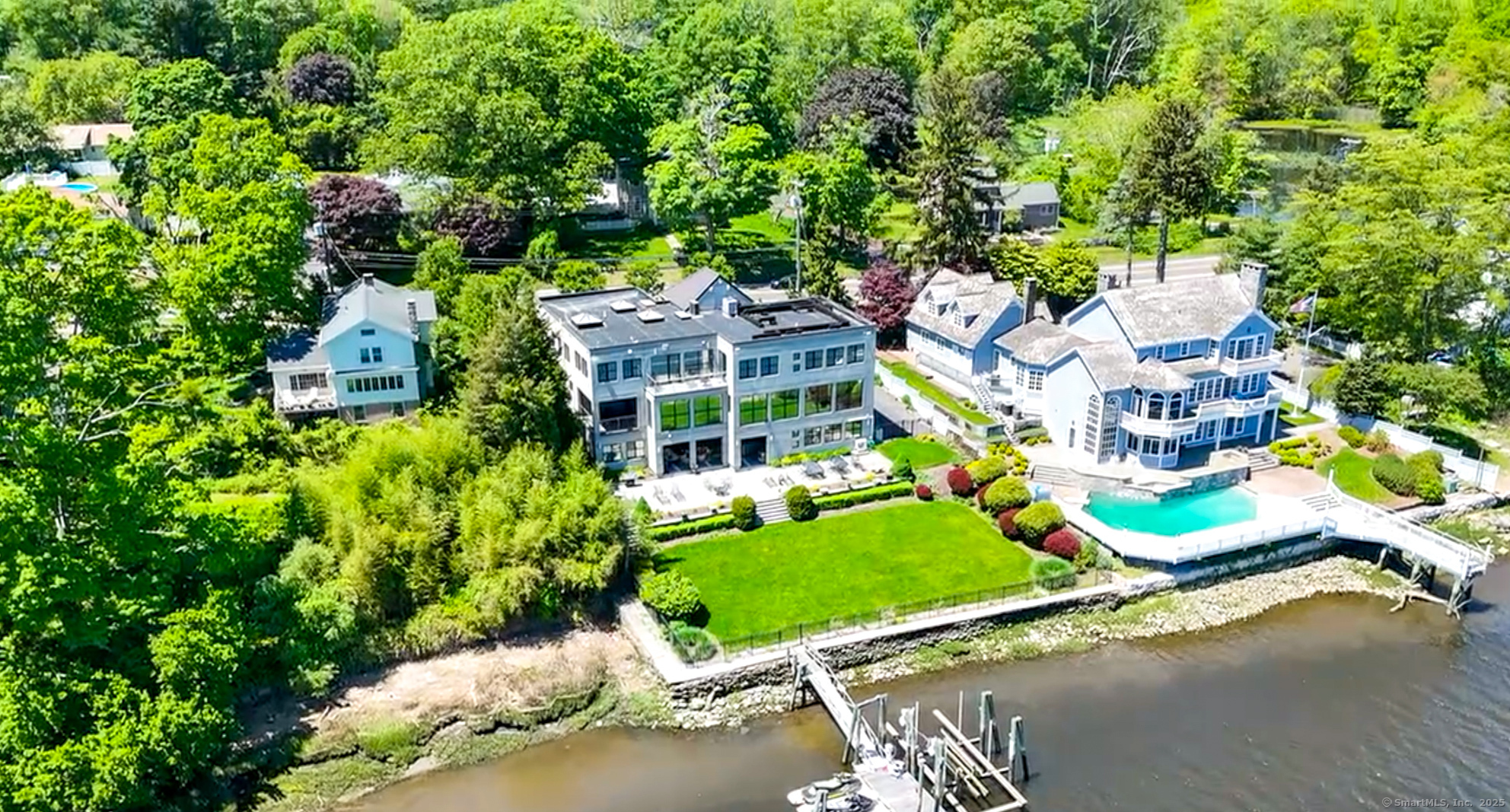Property for Sale at Main Street, Stratford, Connecticut - Bedrooms: 4 
Bathrooms: 5 
Rooms: 10  - $2,990,000