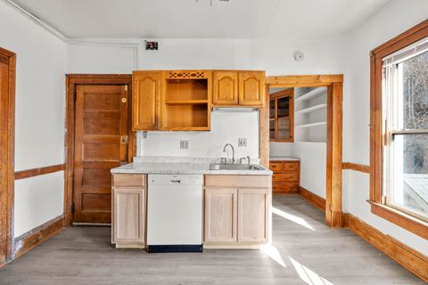 Tiny photo for 351 Chestnut Street #2nd Floor, New Britain, CT 06051 (MLS # 24134496)
