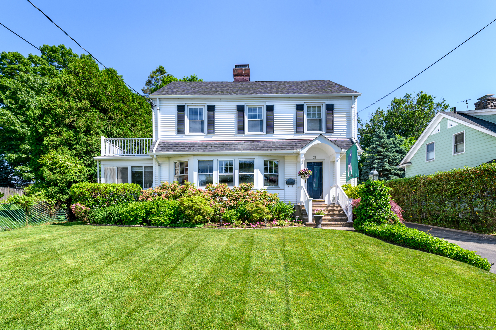 Property for Sale at 21 Buena Vista Street, Stamford, Connecticut - Bedrooms: 4 
Bathrooms: 3 
Rooms: 9  - $840,000