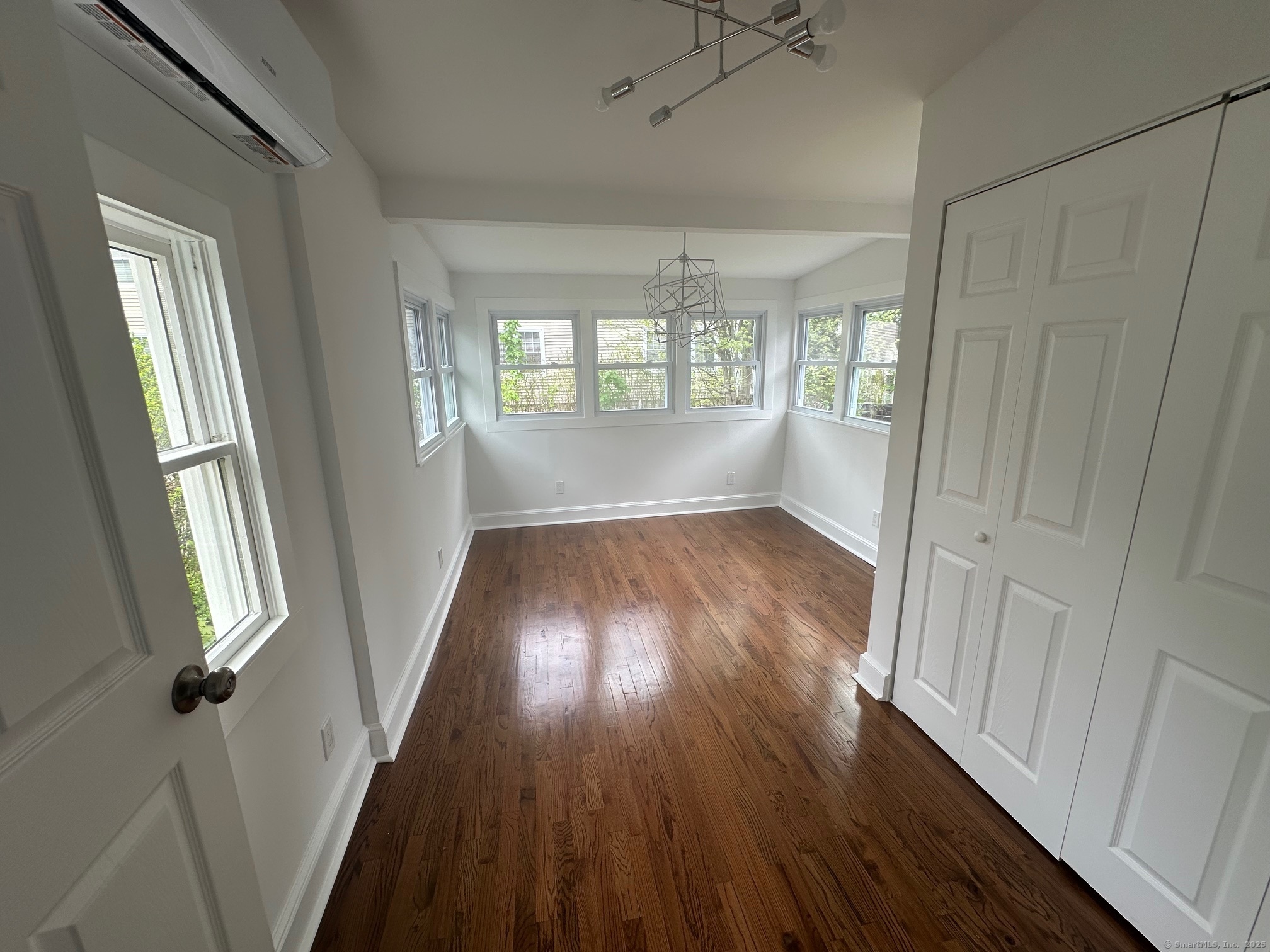 14 Sherman Street, Stamford, Connecticut image 5