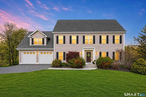 Photo of 42 Ridgewood Terrace, North Haven, CT 06473 (MLS # 24173397)