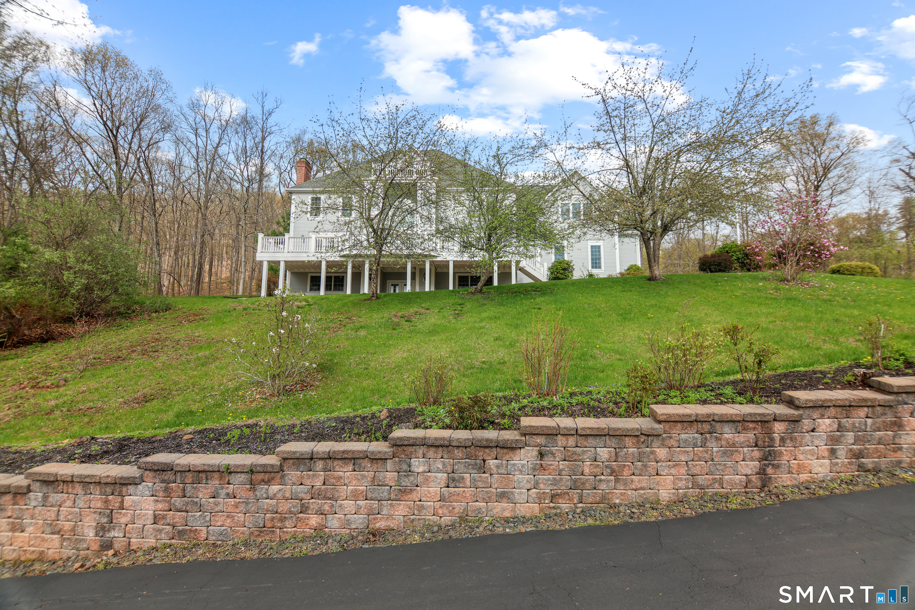 83 Bayberry Hill Road