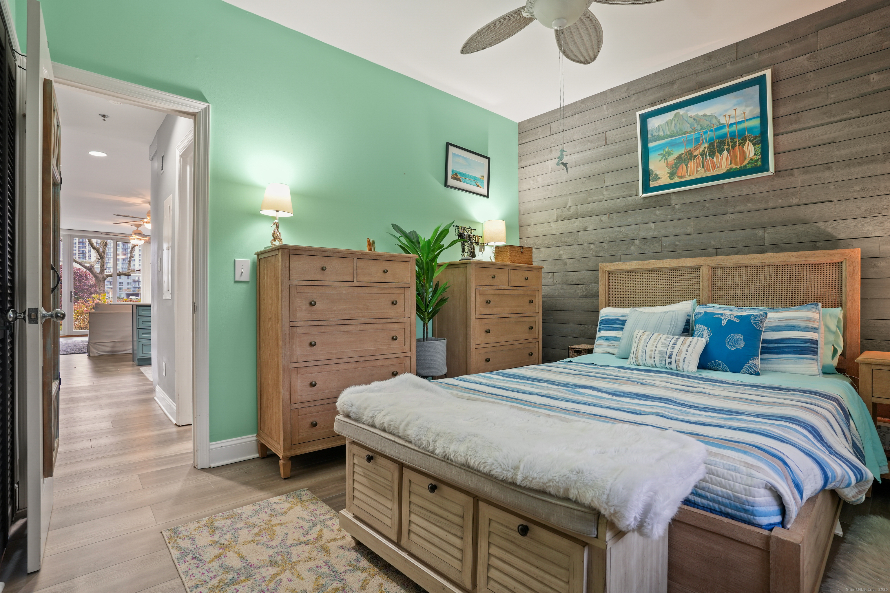 Stamford, Connecticut 06902, United States, 1 Bedroom Bedrooms, ,1 BathroomBathrooms,Residential,Active,243975