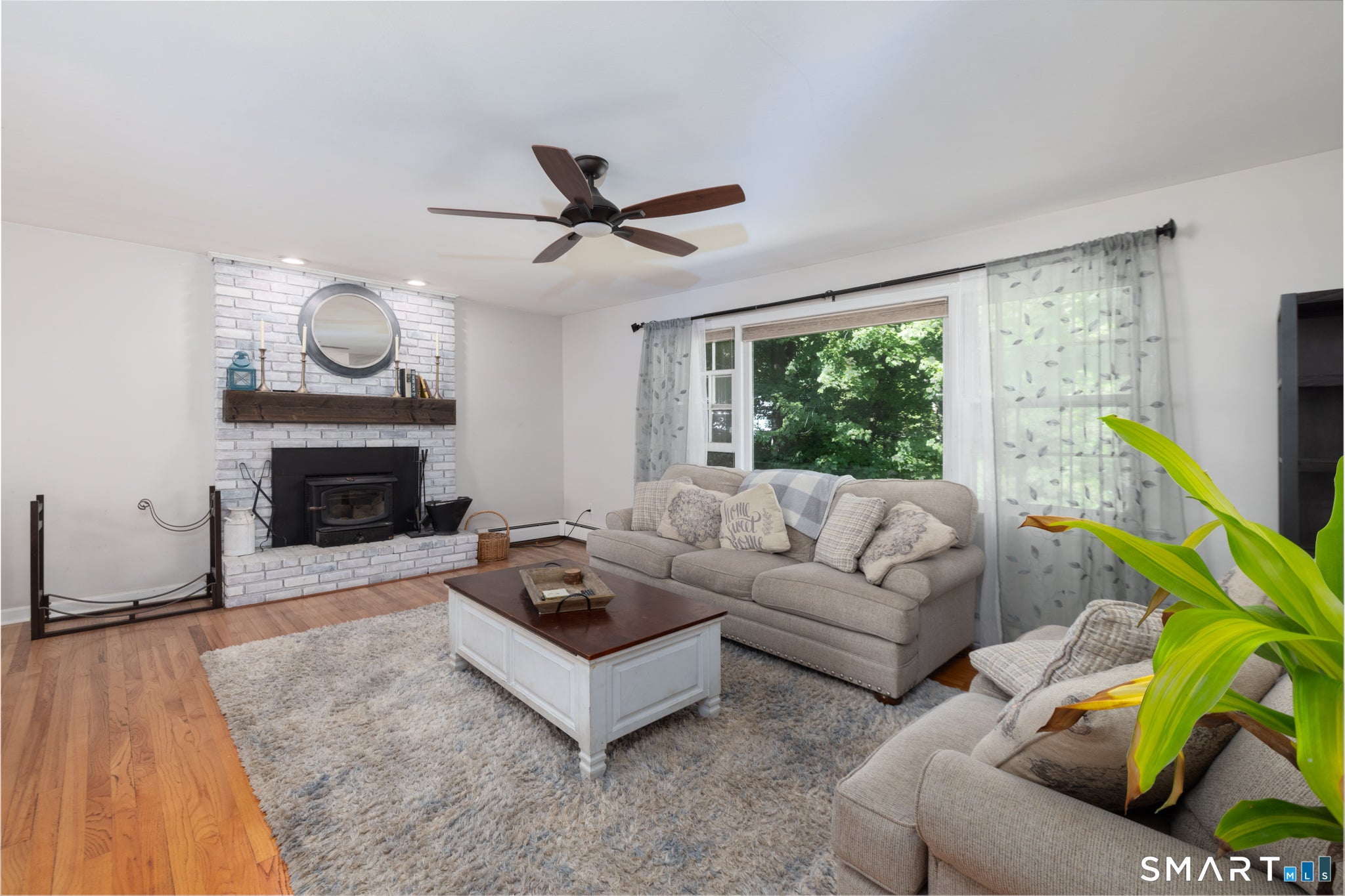 77 Pleasant Drive
