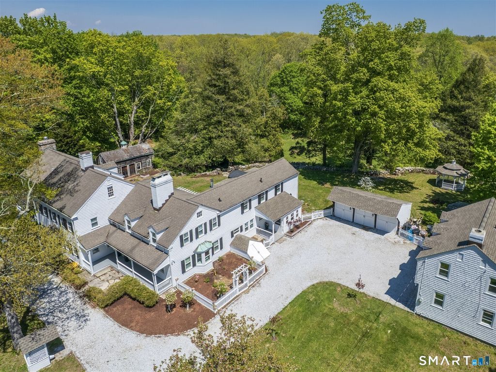 Photo of 1090 Ridgefield Road, Wilton, CT 06897 (MLS # 24168304)