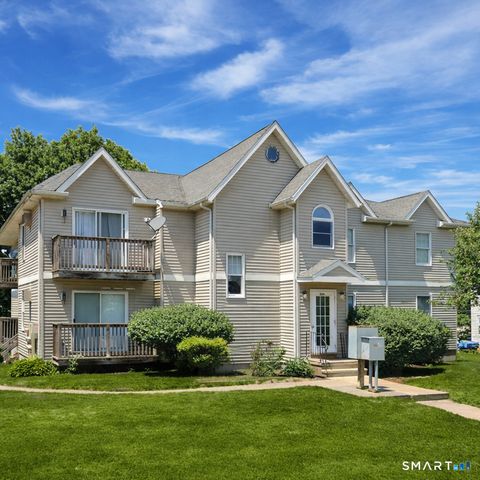 Photo of 666 Broad Street #7, Meriden, CT 06450 (MLS # 24157106)