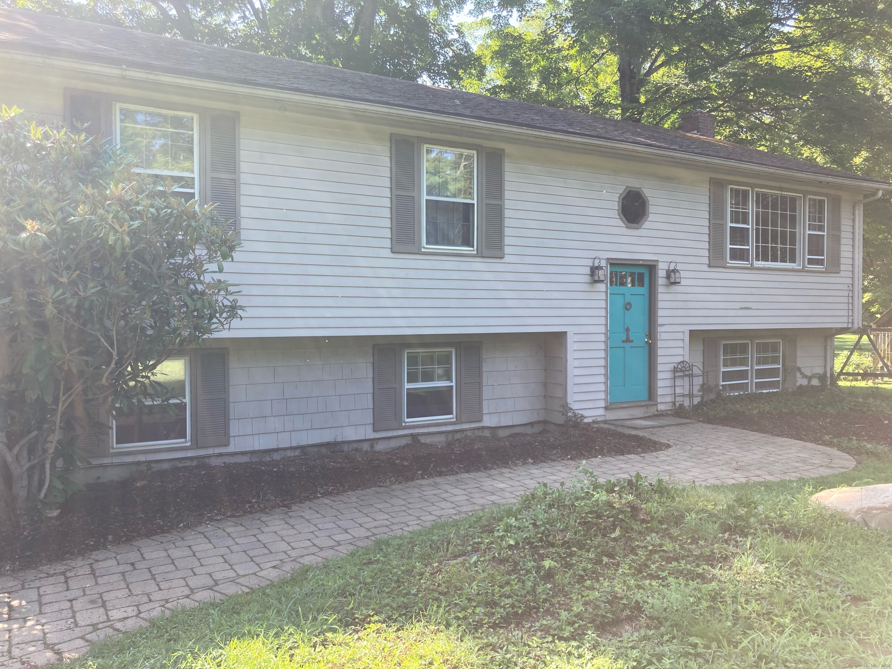 Property for Sale at 33 Mansfield Road, Ashford, Connecticut - Bedrooms: 3 
Bathrooms: 2 
Rooms: 7  - $350,000