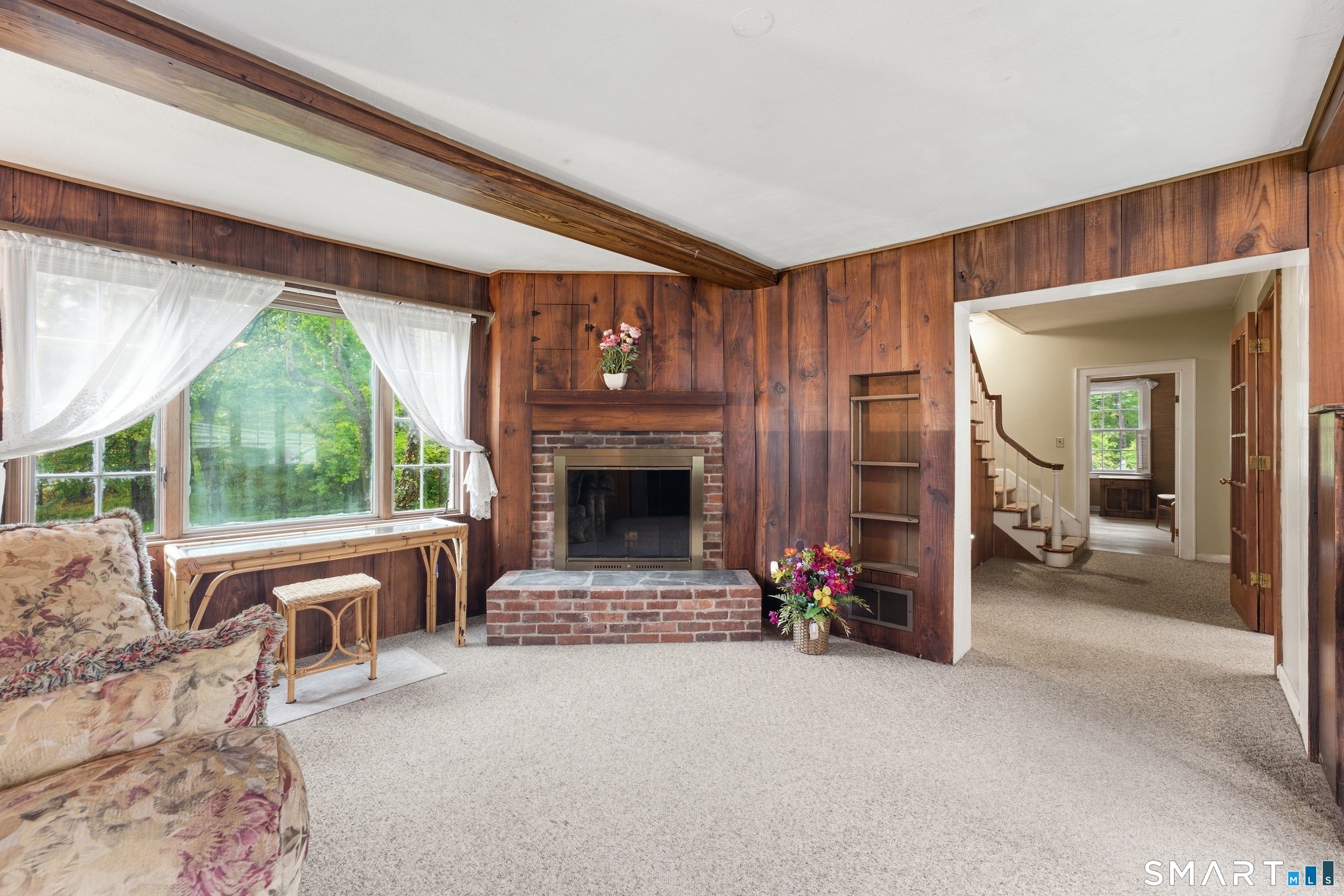 1823 Mountain Road