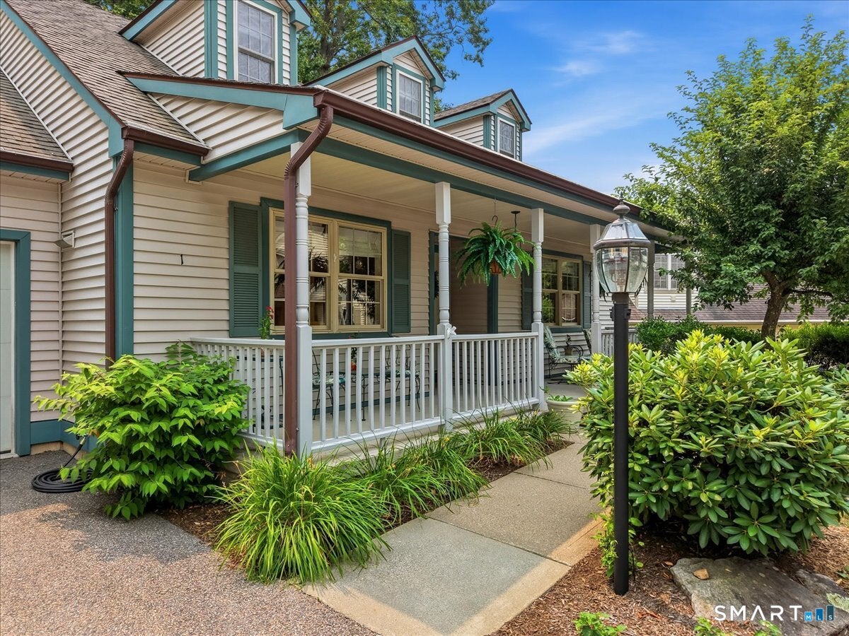 1 Mulberry Lane 1