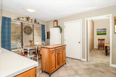 Tiny photo for 25 Heritage Crest #C, Southbury, CT 06488 (MLS # 24140617)