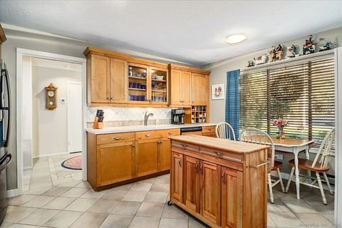 Tiny photo for 25 Heritage Crest #C, Southbury, CT 06488 (MLS # 24140617)