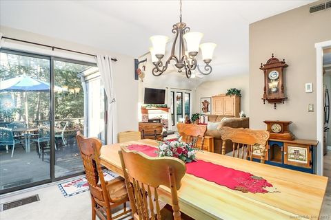 Tiny photo for 25 Heritage Crest #C, Southbury, CT 06488 (MLS # 24140617)