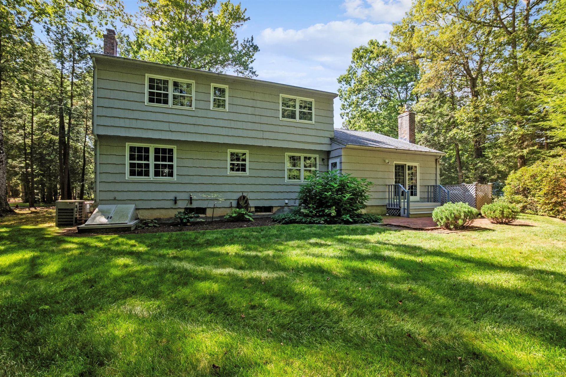 16 Berkshire Way