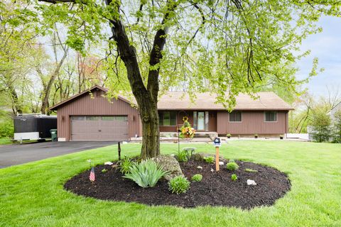 Single Family Residence in Southington CT 97 Maplewood Road.jpg