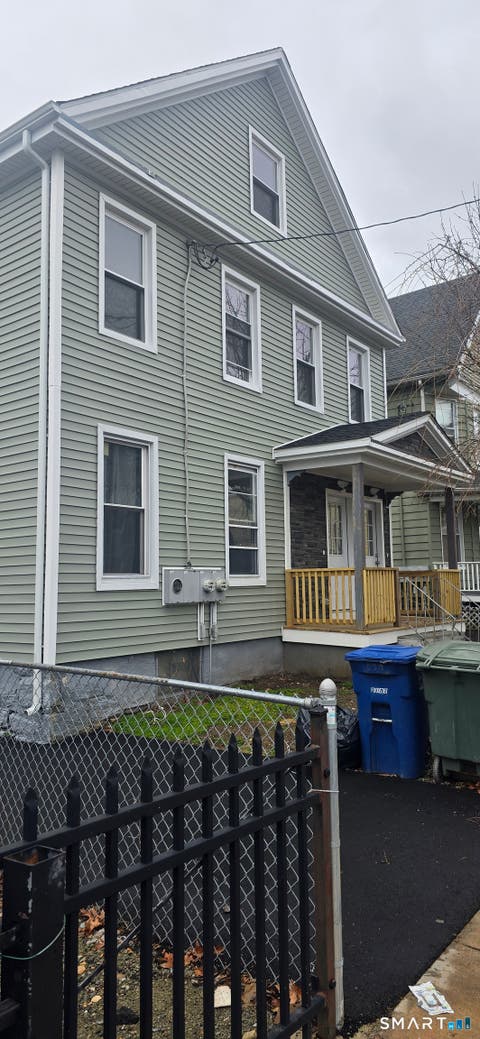 Multifamily For Rent - 530 Jane Street #3<br/> Bridgeport, CT 06608