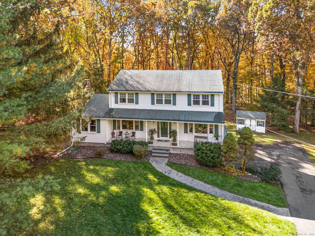 Photo of 25 Partridge Hollow Lane, Vernon, CT 06066 (MLS # 24142103)