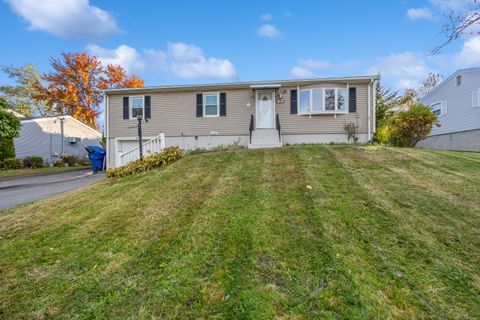 Photo of 197 Hickory Hill Drive, Waterbury, CT 06708 (MLS # 24134691)