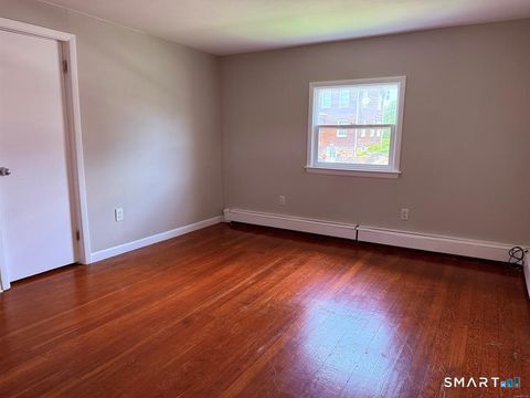 Tiny photo for 49 Soundview Avenue #49, Stamford, CT 06606 (MLS # 24148299)