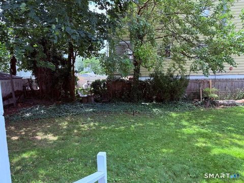 Tiny photo for 49 Soundview Avenue #49, Stamford, CT 06606 (MLS # 24148299)