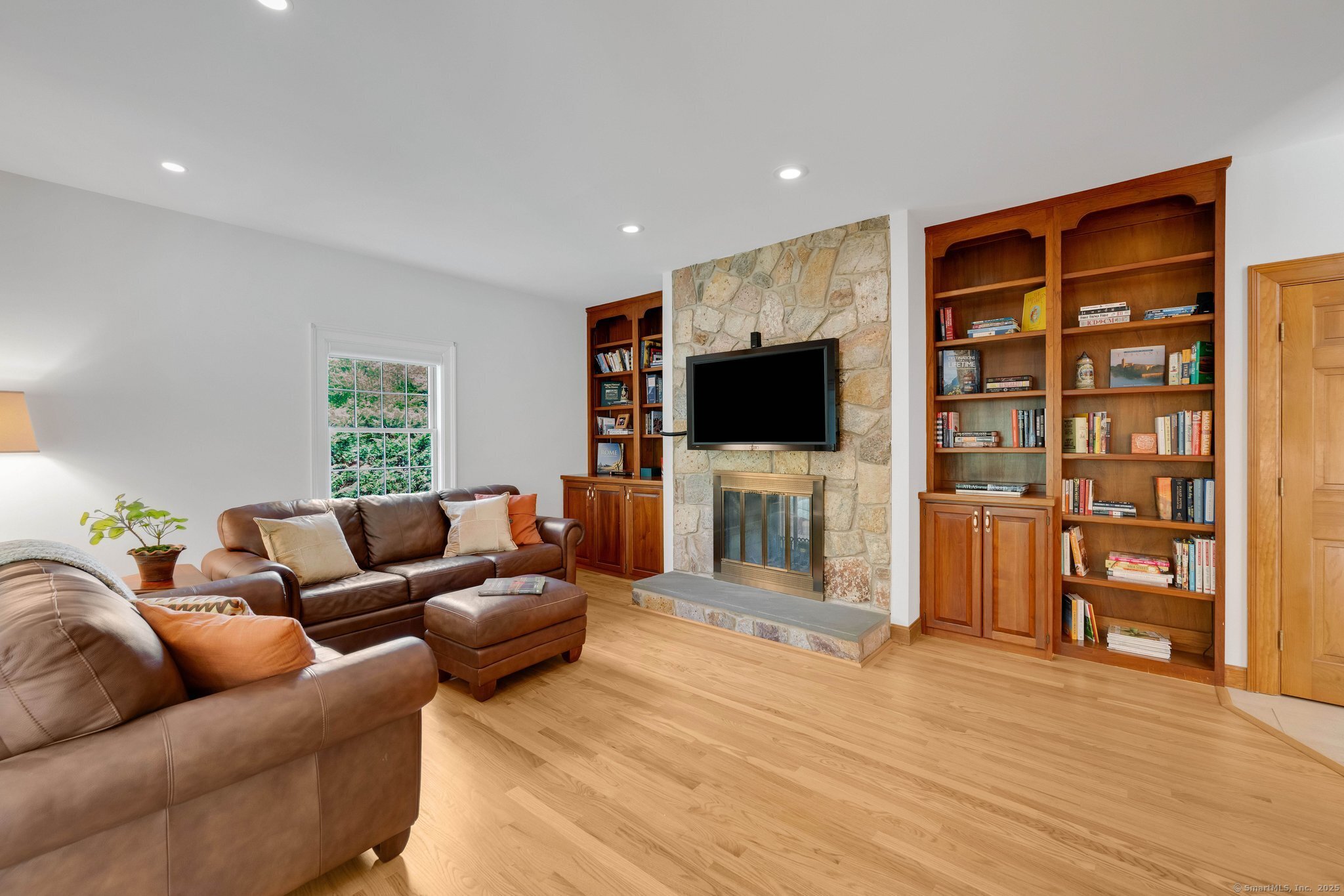 109 Fox Den Road