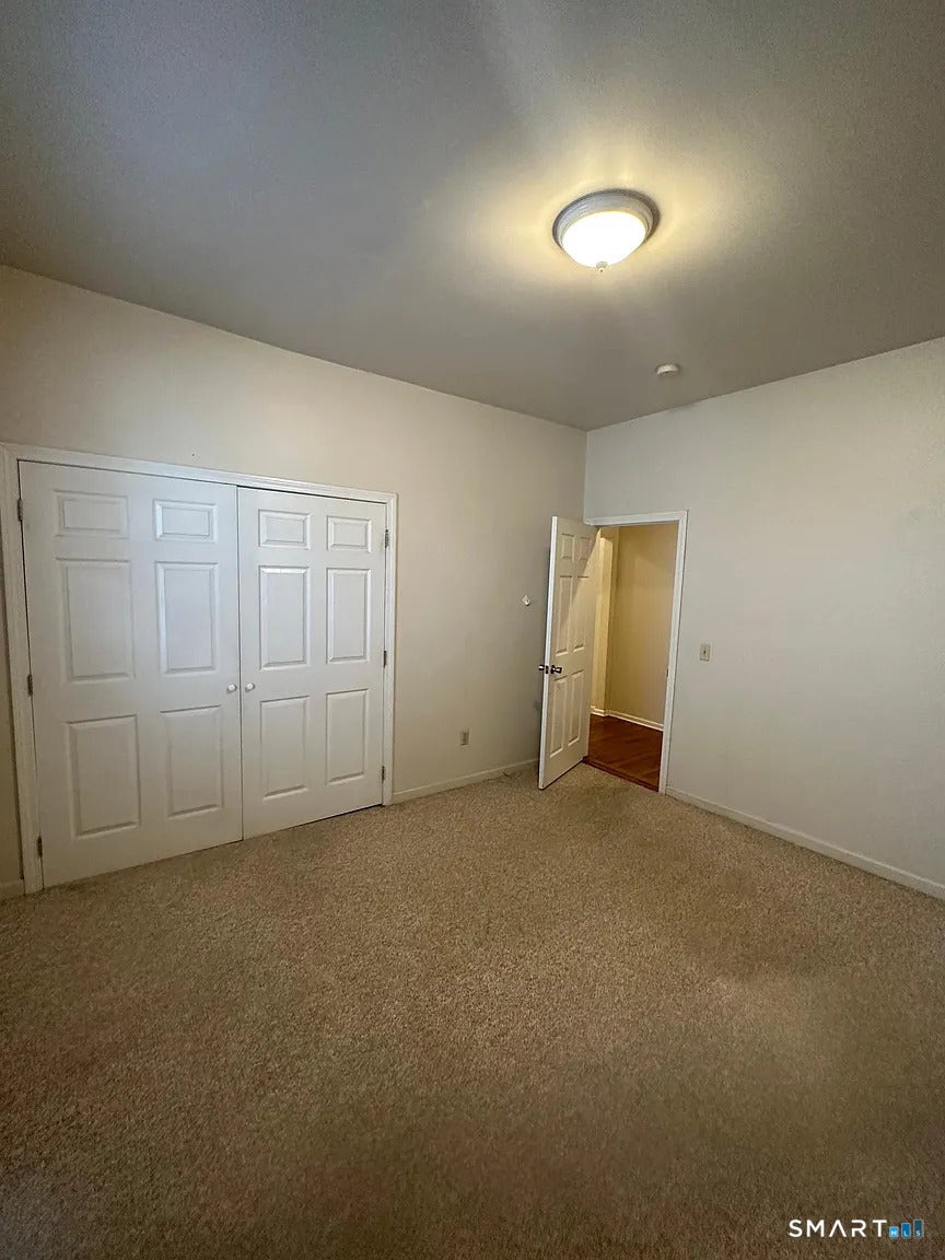 13 Forest Avenue
