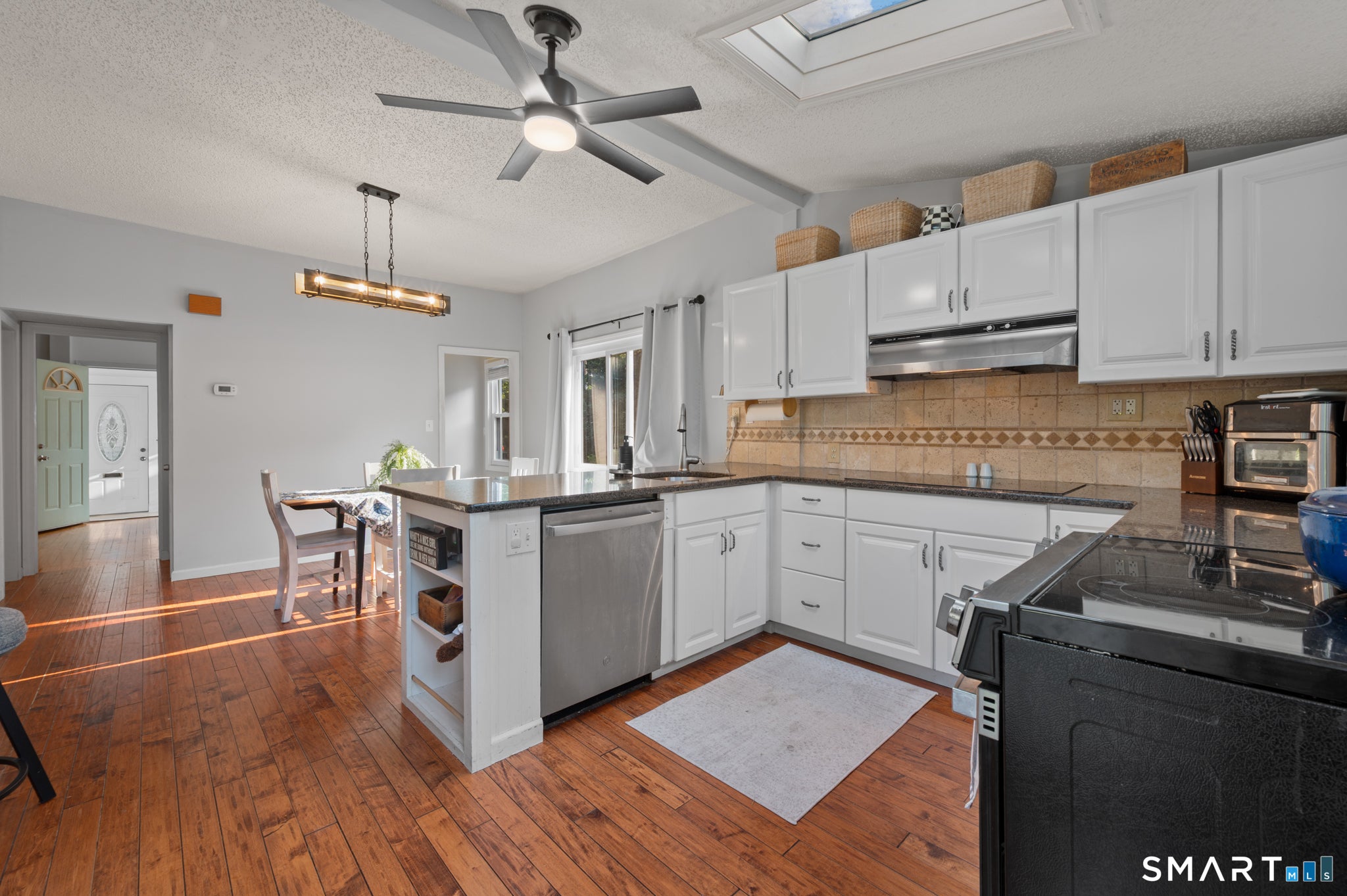 12 Highland Avenue