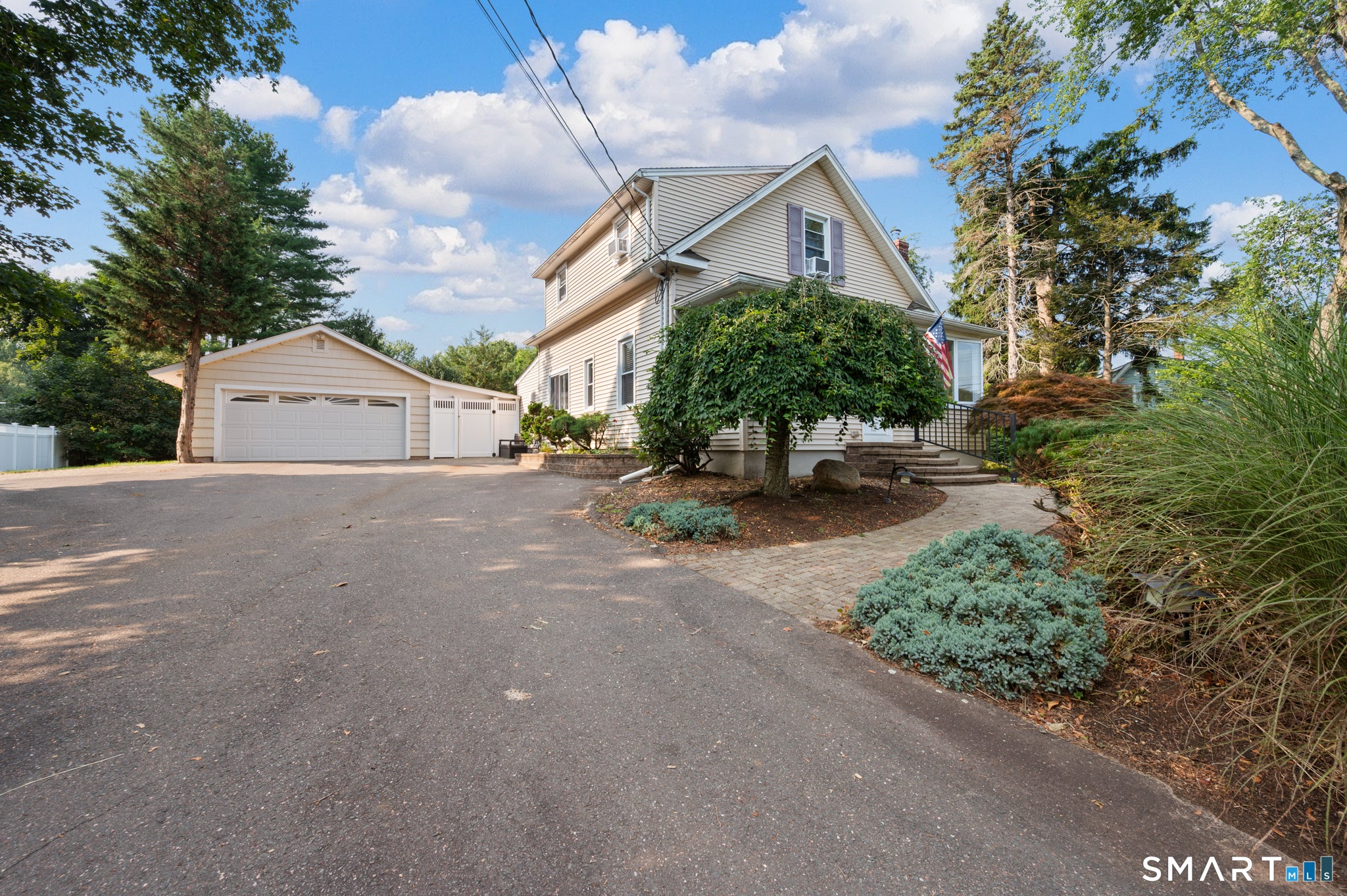 12 Highland Avenue