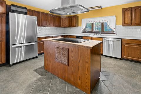 Tiny photo for 160 Munyan Road, Putnam, CT 06260 (MLS # 24134279)