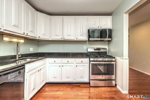 Tiny photo for 162 Penn Common #162, Milford, CT 06460 (MLS # 24201509)