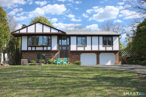 Photo of 151 Colony Street, Hamden, CT 06518 (MLS # 24159883)