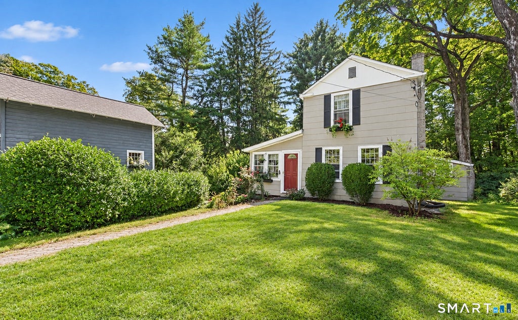 Photo of 25 Munger Lane, Bethlehem, CT 06751 (MLS # 24209784)