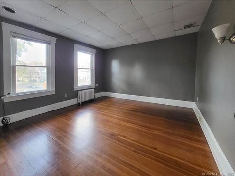 Tiny photo for 805 Edgewood Avenue #3, New Haven, CT 06515 (MLS # 24152805)