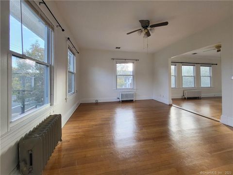 Tiny photo for 805 Edgewood Avenue #3, New Haven, CT 06515 (MLS # 24152805)