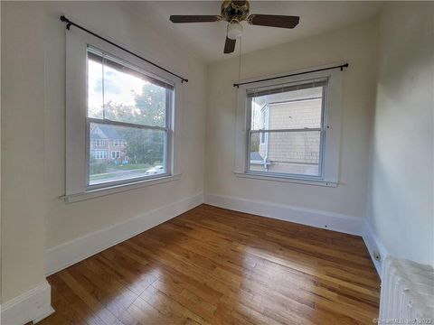 Tiny photo for 805 Edgewood Avenue #3, New Haven, CT 06515 (MLS # 24152805)