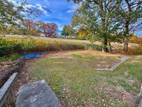 Photo of 67 Lincoln Avenue, Milford, CT 06460 (MLS # 24136865)
