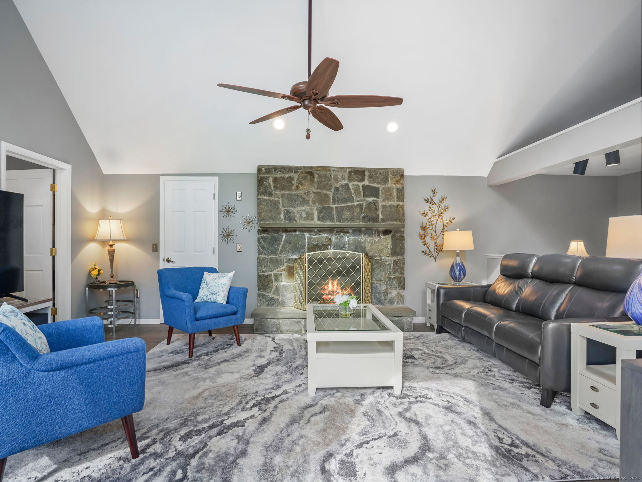 87 Picketts Ridge Road, Redding, Connecticut image 2