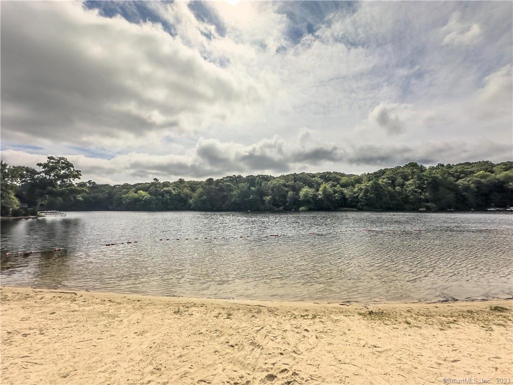 19 Shore Road, Voluntown, Connecticut image 4