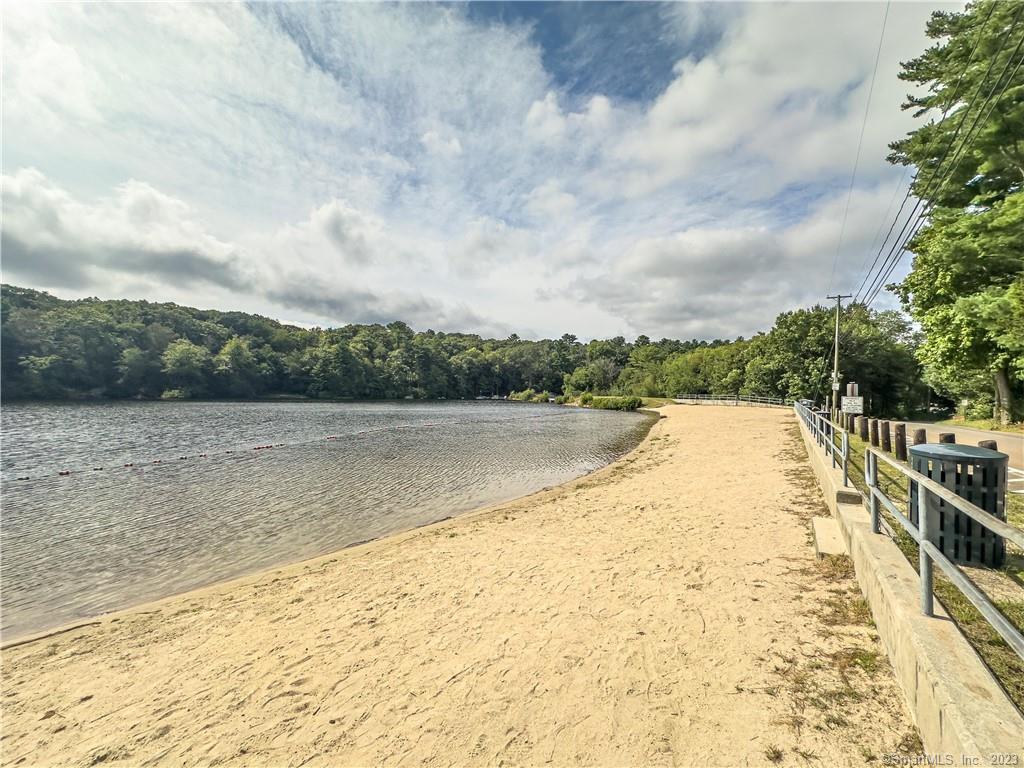 19 Shore Road, Voluntown, Connecticut image 12